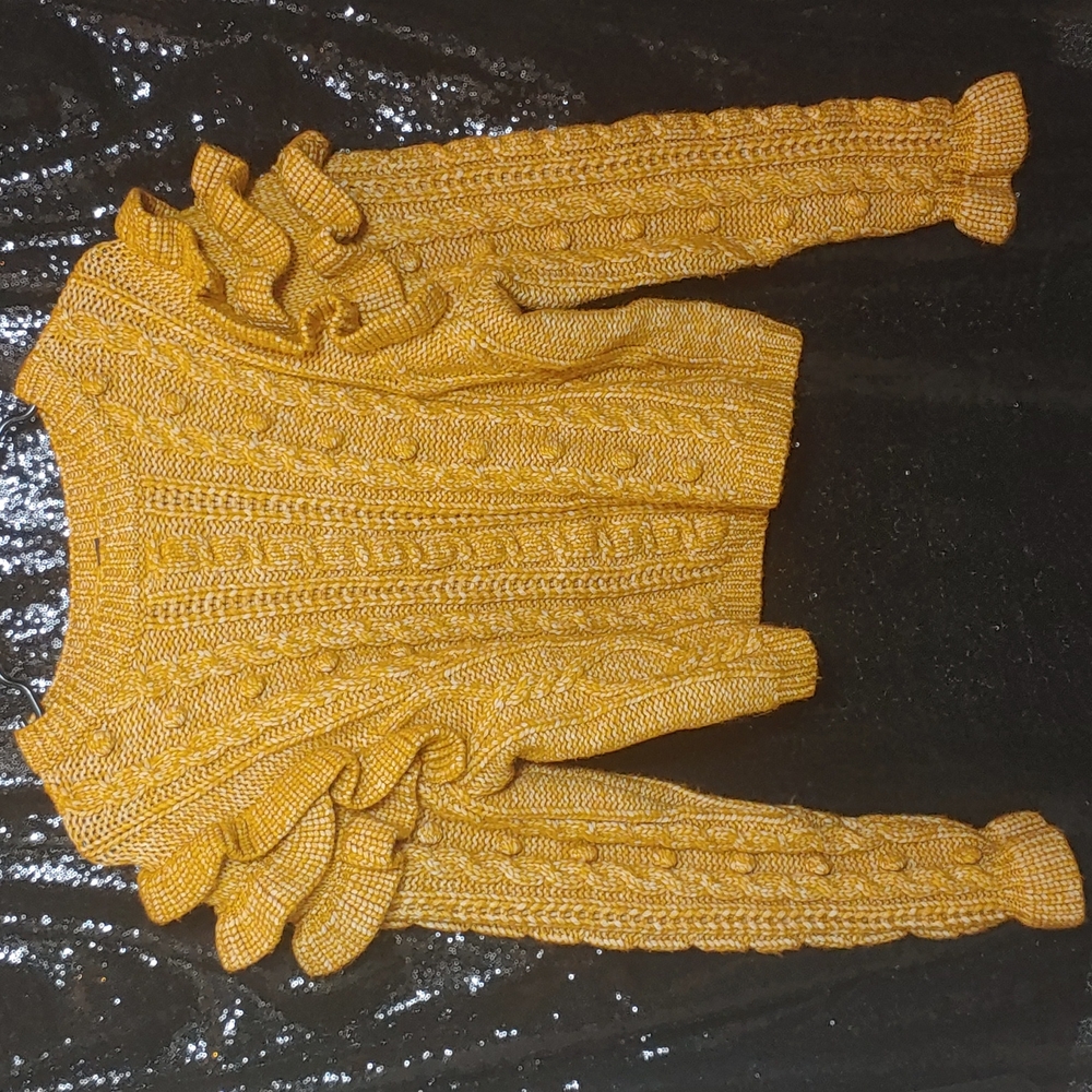 Forever 21 Ruffled Cropped Cable Knit Sweater